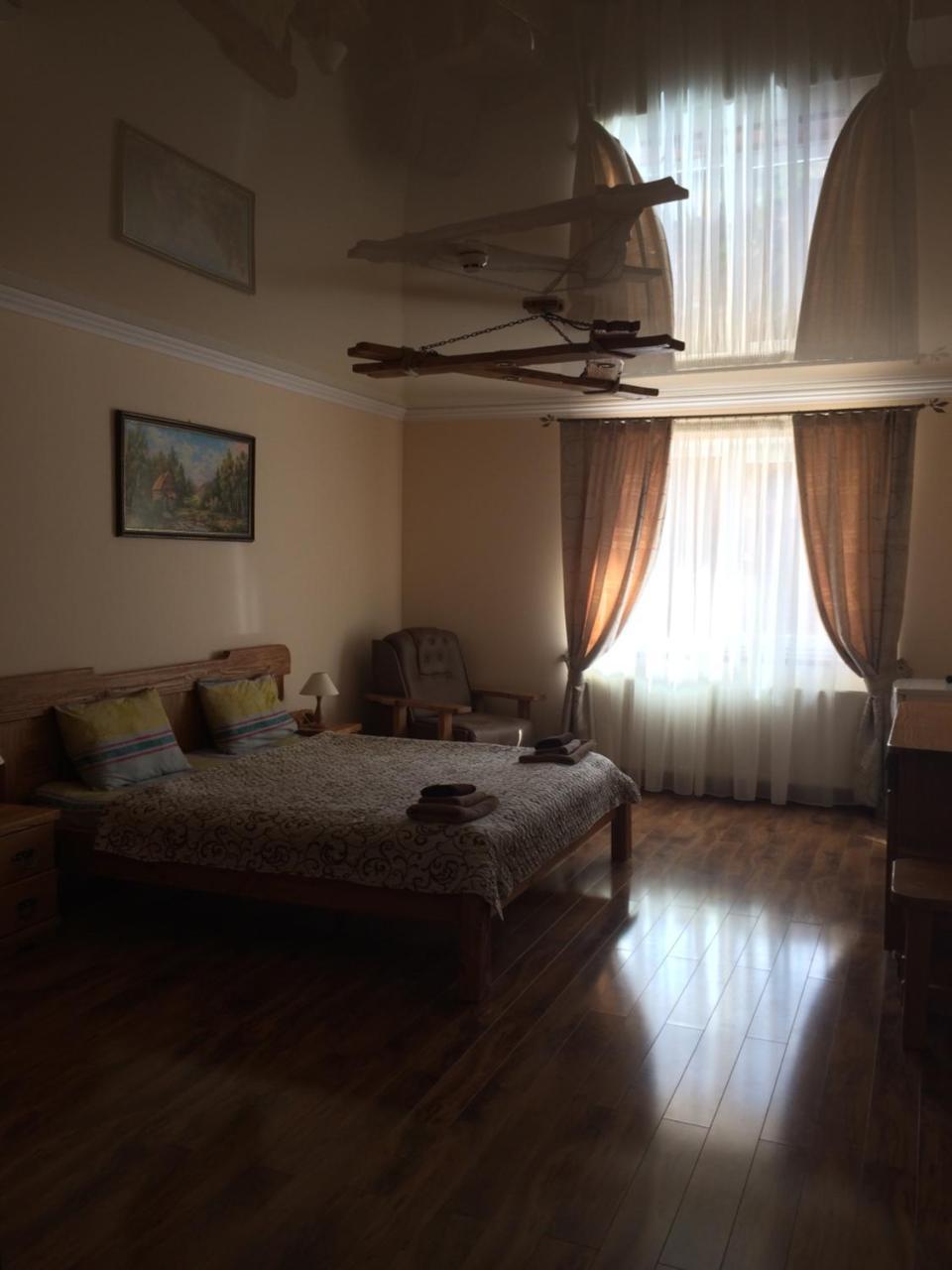 Dayarta Hotel Skhidnytsia Exterior photo
